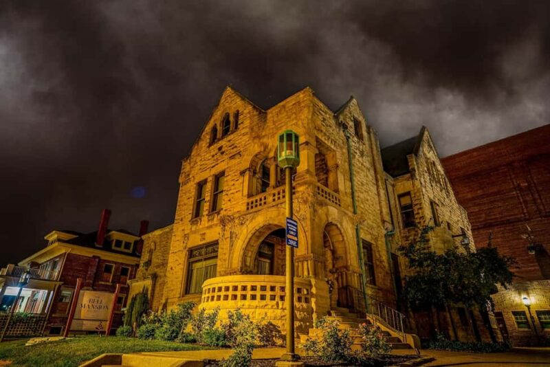 Fortunes, Fire & Frontier: Fort Wayne Ghost Tours - Key Points