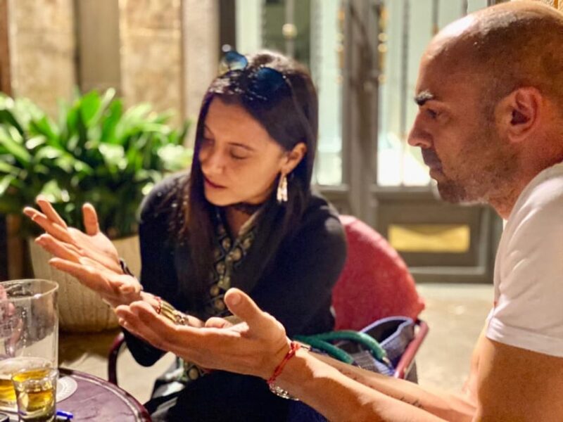 FOZ: Quiromancy, come and discover your path in your hands - Key Points