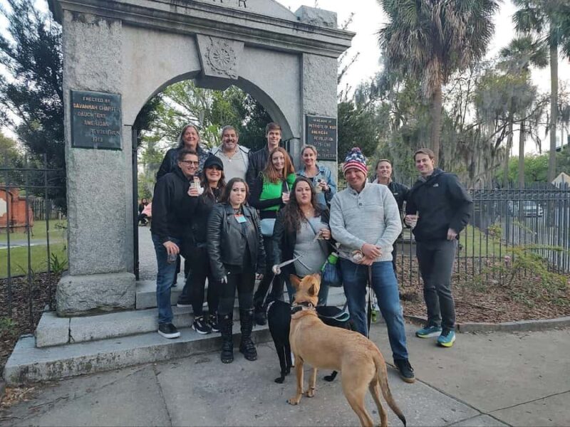 Fraidy Cat Ghost Tour - Family Fun in Haunted Savannah - Discover the Haunted Charm of Savannah with the Fraidy Cat Ghost Tour