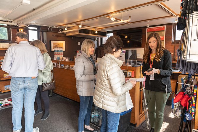 Frank Lloyd Wright Robie House Admission - Is This Tour Right for You?