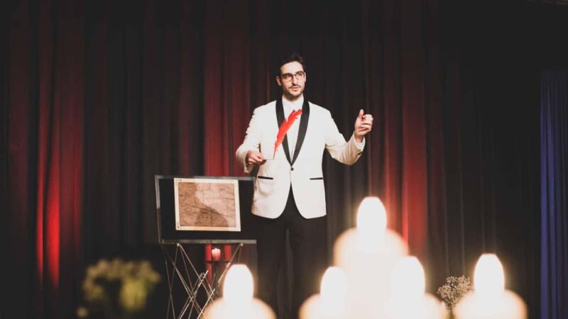 Frankfurt a.M.: The Magic Dinner | 4 culinary & 4 magical courses - The Award-Winning Magic Acts of the 5th Anniversary Tour