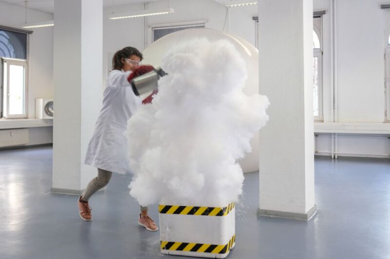 Frankfurt: EXPERIMINTA ScienceCenter Entry Ticket - Exploring the Thematic Areas of the Center