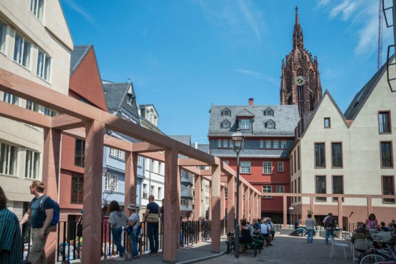 Frankfurt: New Old Town and Highlights German-Language Tour - Major Landmarks: Frankfurt Cathedral and St. Paul’s Church