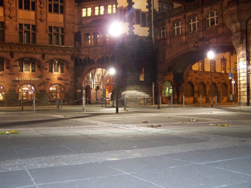 Frankfurt: Old Town Horror Stories Walking Tour in German - Frankfurts Old Town Gets a Spooky Makeover with a Ghoul-Themed Walking Tour