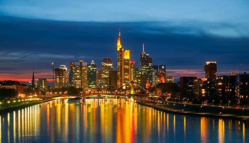 Frankfurt private guided walking tour of city - Who Should Consider This Tour