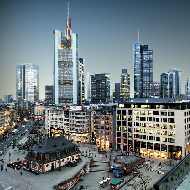 Frankfurt - Private Shopping tour - Visiting Flea Markets and Weekly Farmers Markets