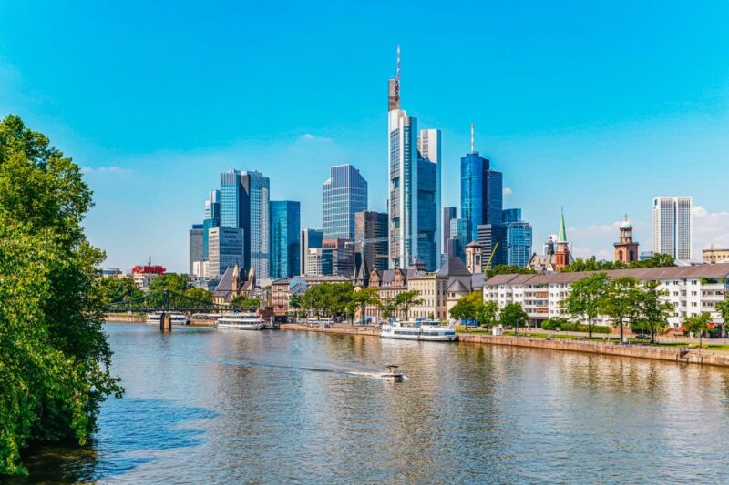 Frankfurt: River Main Sightseeing Cruise with Commentary - Departing from Eiserner Steg with Flexible Schedules