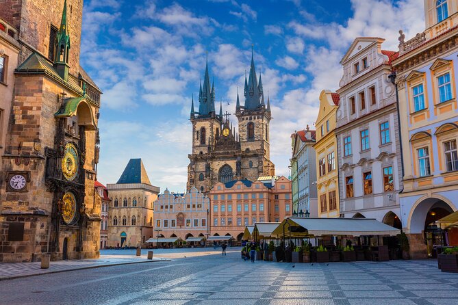 Frankfurt to Prague - Private Transfer with 2 hours of Sightseeing - Key Points