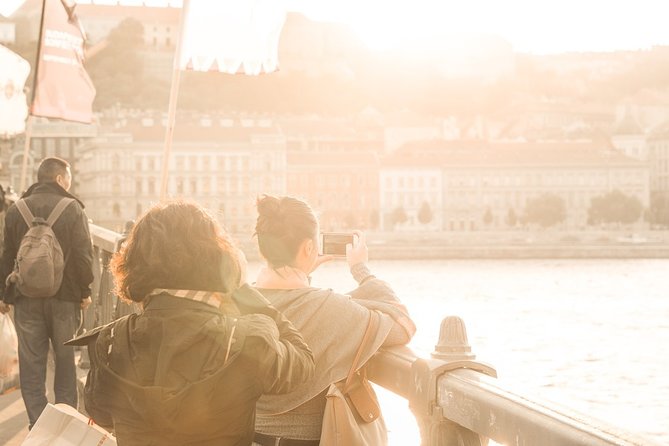 Frankfurt to Prague - Private Transfer with 2 hours of Sightseeing - The Vehicle Fleet and Comfort Features