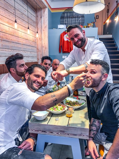 FRANKFURT: VEGAN FOOD TOUR TO 3-4 LOCAL FOODSPOTS - Frequently Asked Questions