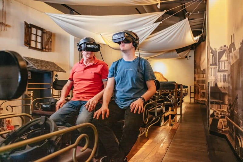Frankfurt: Virtual Reality Time Travel Experience Ticket - The Virtual Carriage Ride Through Old Frankfurt and Dresden in 1719