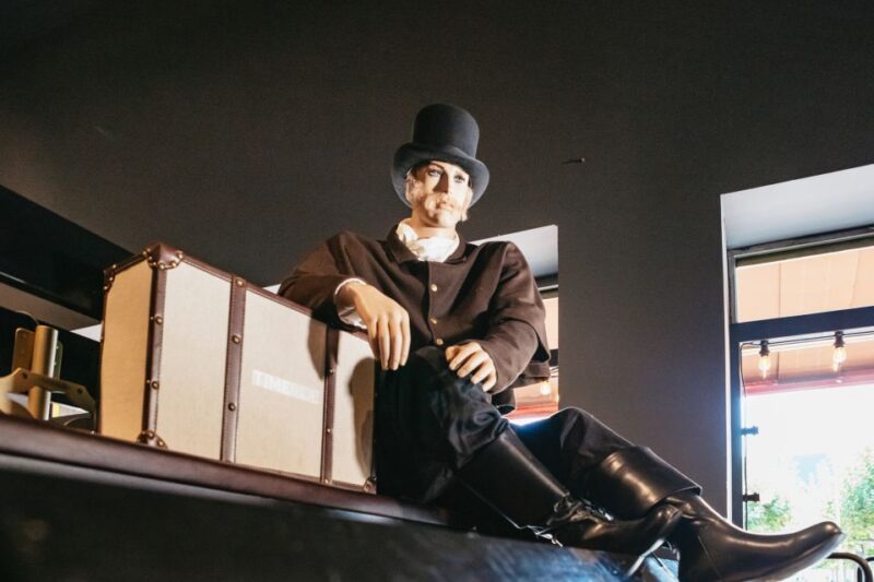 Frankfurt: Virtual Reality Time Travel Experience Ticket - Accessibility and Practical Tips