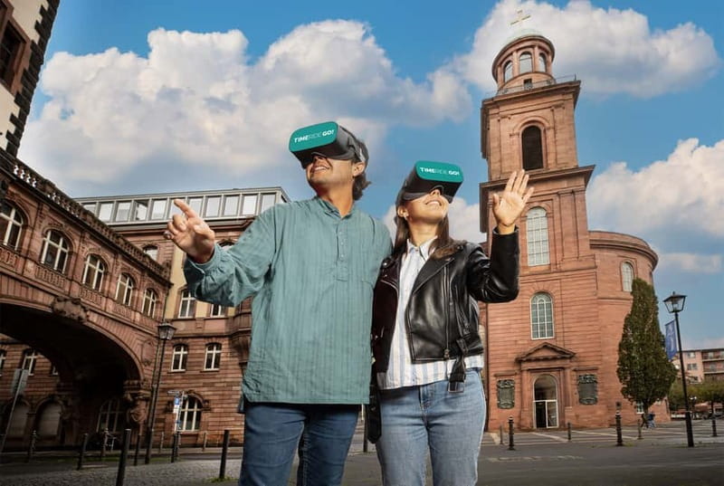Frankfurt: Walking Tour - discover the city with VR glasses - Exploring Frankfurt’s Past and Present with Virtual Scenes