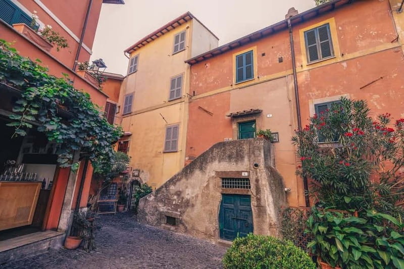 Frascati: Half Day Wine Tour - Exploring Frascatis Historic Center