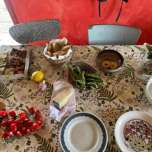 Frascati: Vineyard Wine Tasting Tour with Snacks - Discover the Charm of Frascati’s Vineyard Wine Tasting Tour