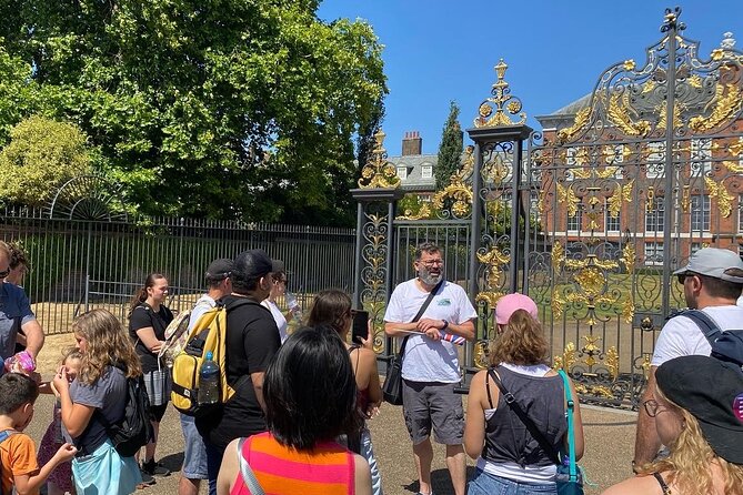 Freddie Mercury and Queen. The London tour - The Guide: Passionate Expert With Deep Queen Knowledge