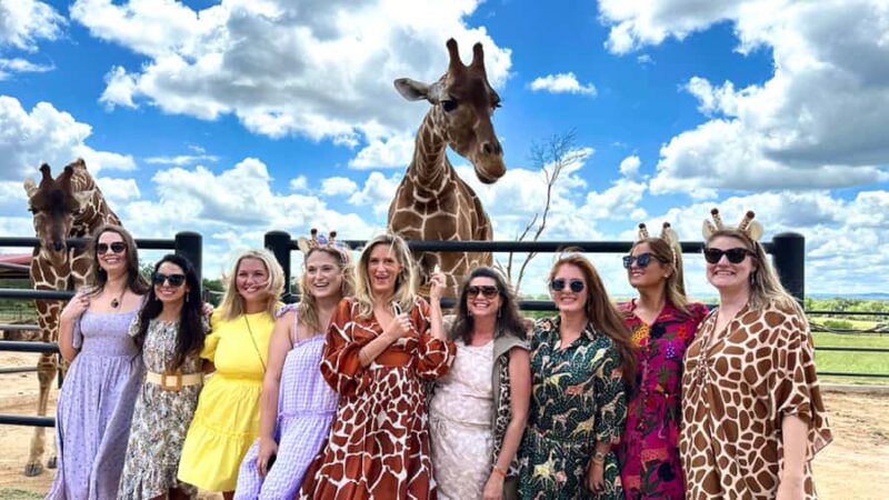 Fredericksburg: Longneck Manor Animal Encounter - Key Points