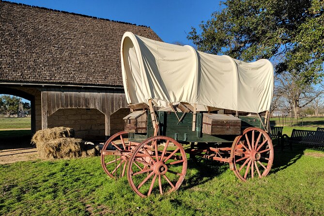 Fredericksburg Luxury Shopping and History and Culture Tour - Cultural Stops at Luckenbach Texas