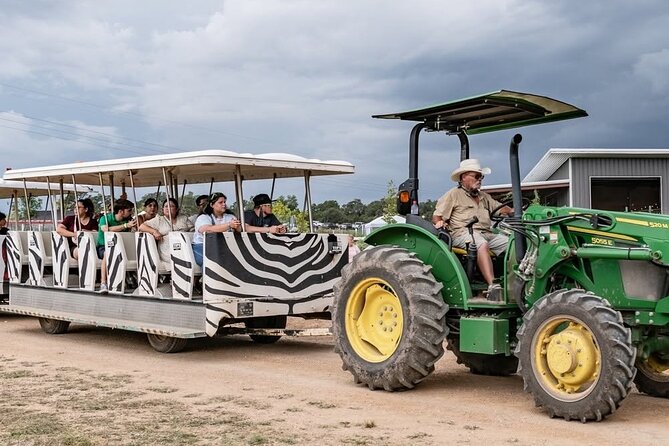 Fredericksburg Safari Tour With Wine Tasting - Discover the Fredericksburg Safari Tour with Wine Tasting