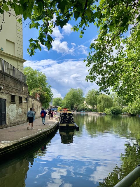 Free things to in London Outdoors - Visiting a Free Contemporary Art Gallery