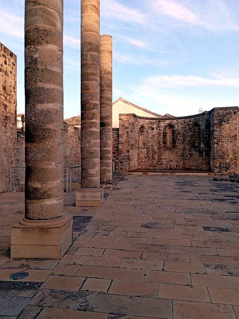 FREE TOUR BAEZA. "Return to the Past: From Viatia to Baeza". - Key Points