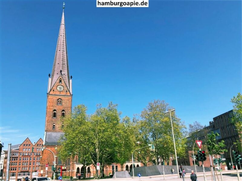 Free tour: Centro Histórico. Tú decides el precio al final - The Experience Led by a Local Spanish Guide