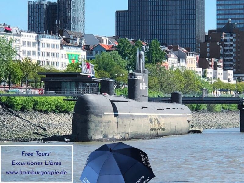 Free Tour: Port, Red Light District and Beatles. You decide how much to pay at the end - Hamburg’s Port, Red Light District, and Beatles Tour: An Insightful Exploration
