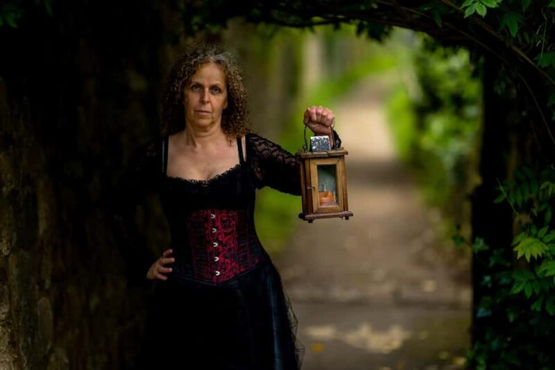 Freiburg: Acting tour Historix tour "Cathedral, gates, city legends" - Overall Value and Suitability