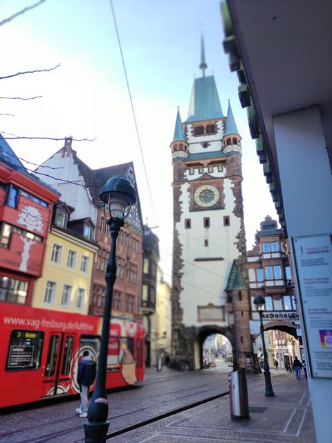 Freiburg im Breisgau: old town privat walking tour Italian - Logistics and Practical Details