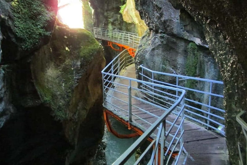 French Alps Day Tour from Geneva to Annecy and Hidden Gems - Why This Tour Stands Out Among Similar Experiences