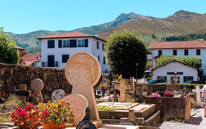 French Basque Country Private Day Tour in an 70's VW Combi - Explore the French Basque Country in a Vintage VW Combi