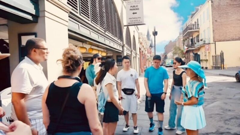 French Quarter History: Walking Tour - The Storytelling Approach of Living Legacy Guides