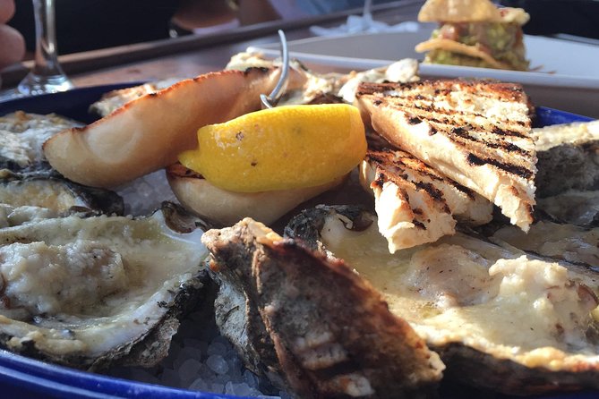 French Quarter Small-Group Cocktail and Foodie Crawl - Group Size, Pacing, and Accessibility