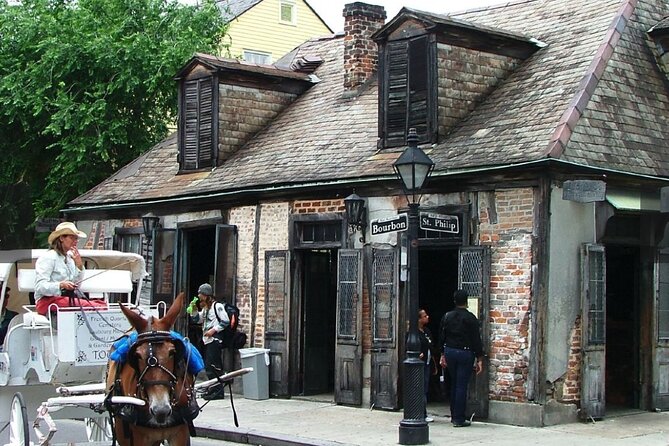 French Quarter, Voodoo, and Vampire History Tour - Key Points