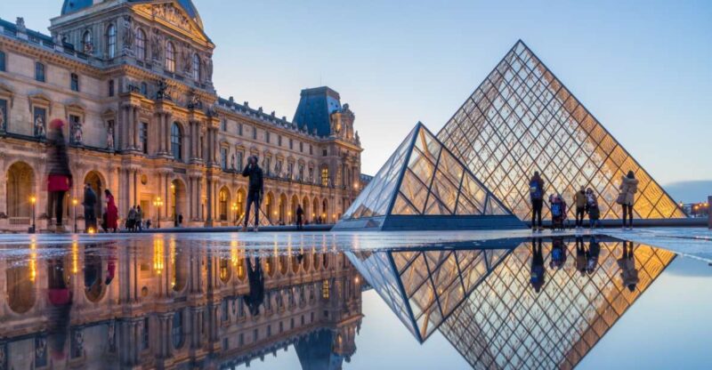 French Wine and Wine Bars in Paris Self-Guided Tour Booklet - Top-Rated Provider with a Strong Reputation