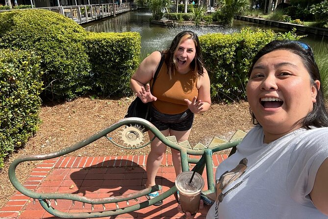 Frenzy Scavenger Hunt in Fort Bragg - Discover Hidden Gems and Artistic Treasures in Fort Bragg