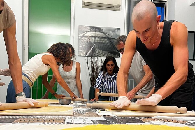 Fresh pasta cooking school in local loft - The Guides and Hosts: Simone and Mattia