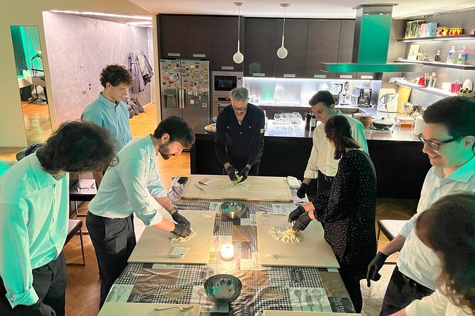 Fresh pasta cooking school in local loft - Cancellation and Booking Policies