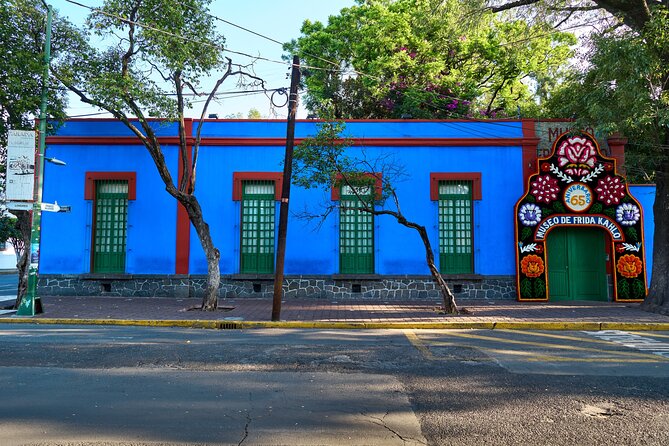 Frida Khalo Museum with Transportation and Culinary Experience - Key Points