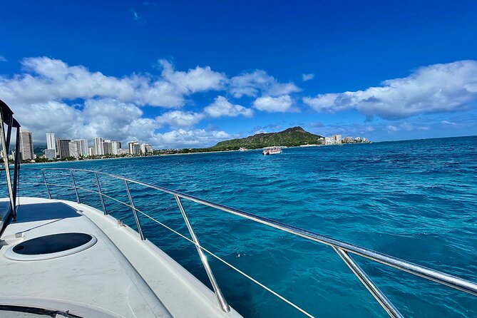 Friday Fireworks Cruise in Oahu, Hawaii - Gourmet Hawaiian Cuisine and Beverages Aboard