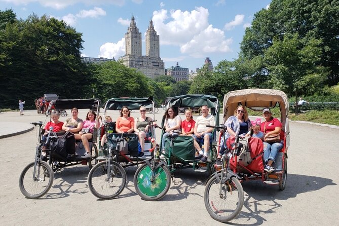 Friends' Locations Tour - Tour Duration, Booking, and Accessibility