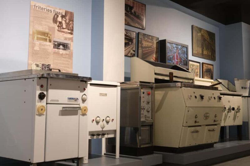 Frietmuseum Brussels: Entry to the fries museum with a tasty treat - Key Points