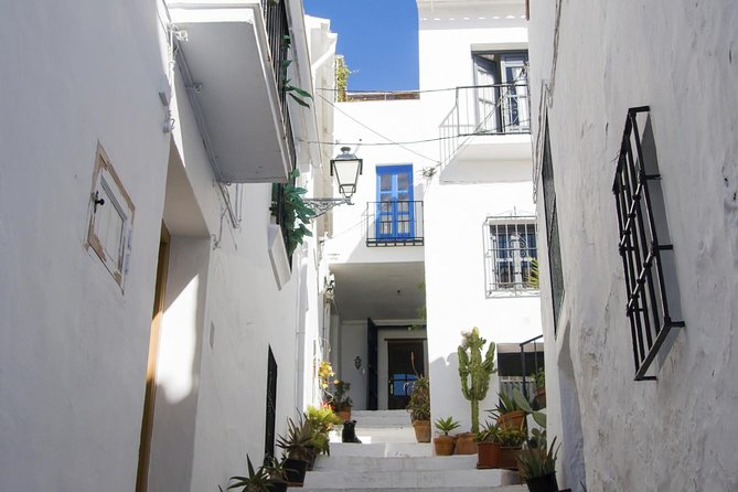 Frigiliana and Nerja Tour from Malaga - Explore Spain’s Coastal Treasures with the Frigiliana and Nerja Tour from Malaga