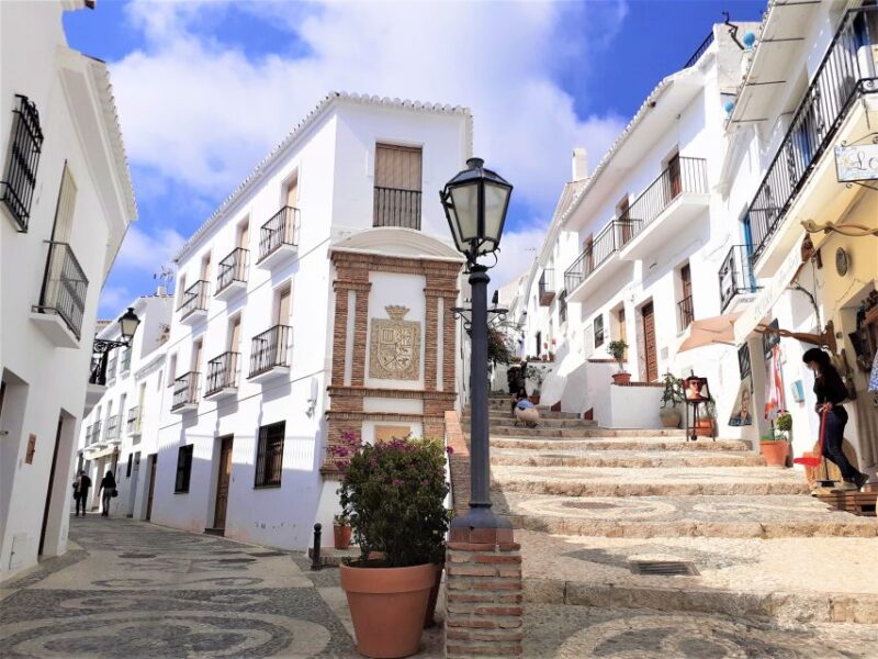 Frigiliana: Private walking tour - Explore Frigiliana’s Well-Preserved Moorish Urban Layout