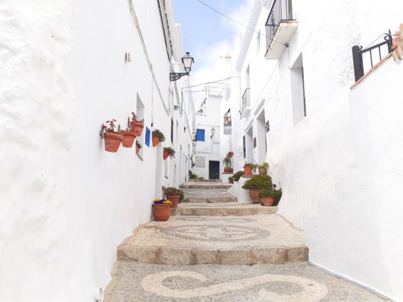 Frigiliana: Private walking tour - Personalised Experience with a Knowledgeable Guide