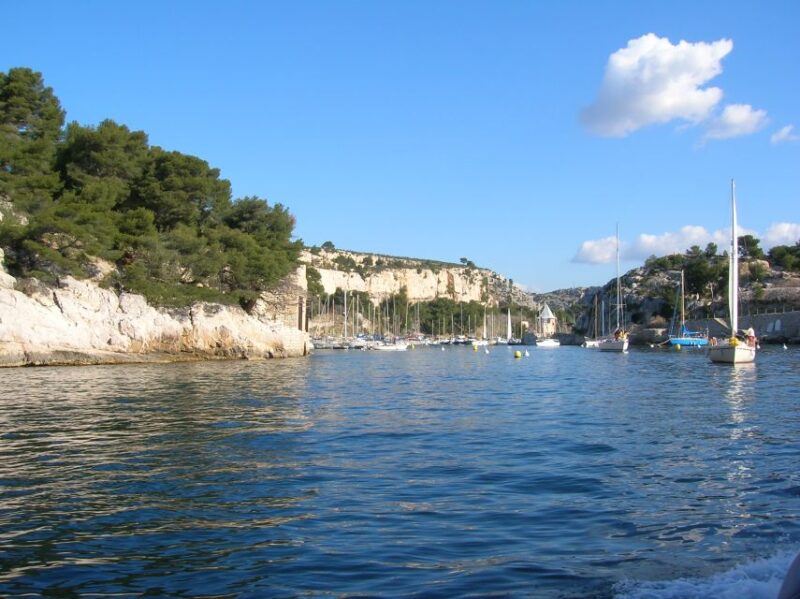 From Aix: Cassis Boat Ride & Provence Wine Tasting Day Tour - Return Journey and Optional Extra Time in Aix-en-Provence