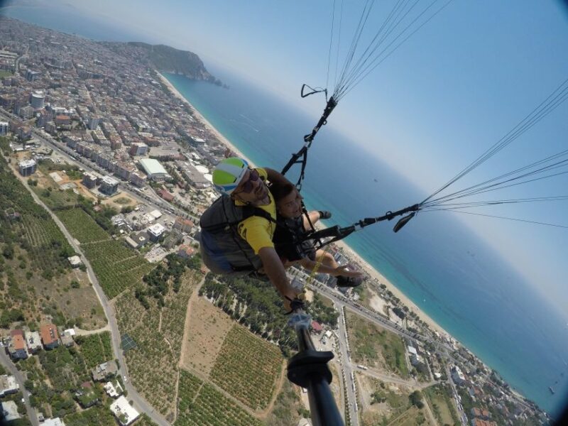 From Alanya: Tandem Paragliding With Transfer and Insurance - The Role of Experienced Pilots and Safety Measures