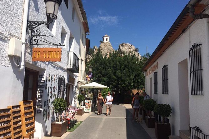 From Albir, Altea, Benidorm & Calpe: Guadalest & Algar Excursion - Starting the Day: Pickup and Comfortable Coach Travel