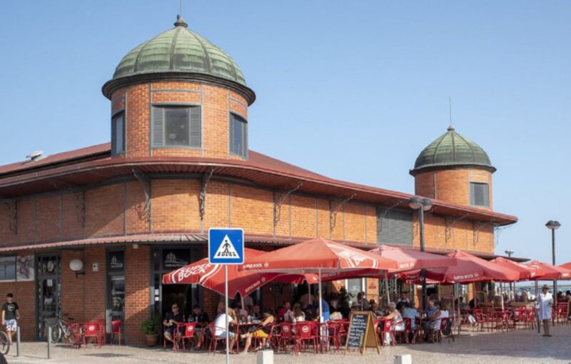 From Albufeira: Full-Day Tour of Algarve Eastern's Finest - Comfortable Transport and Multilingual Guides