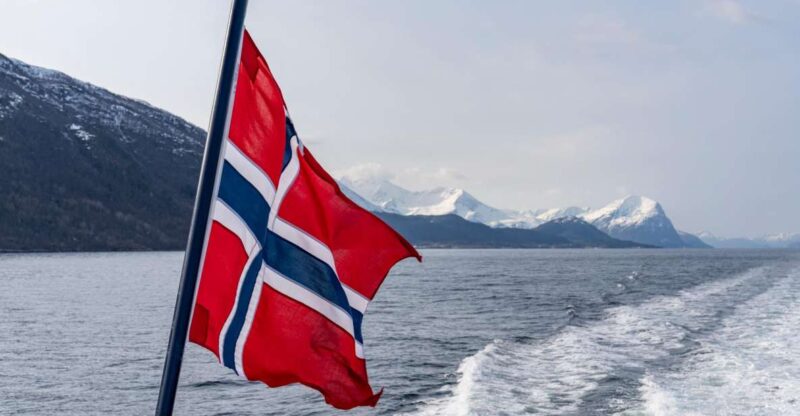 From Ålesund: Winter Fjord Cruise to Geirangerfjord - Key Points